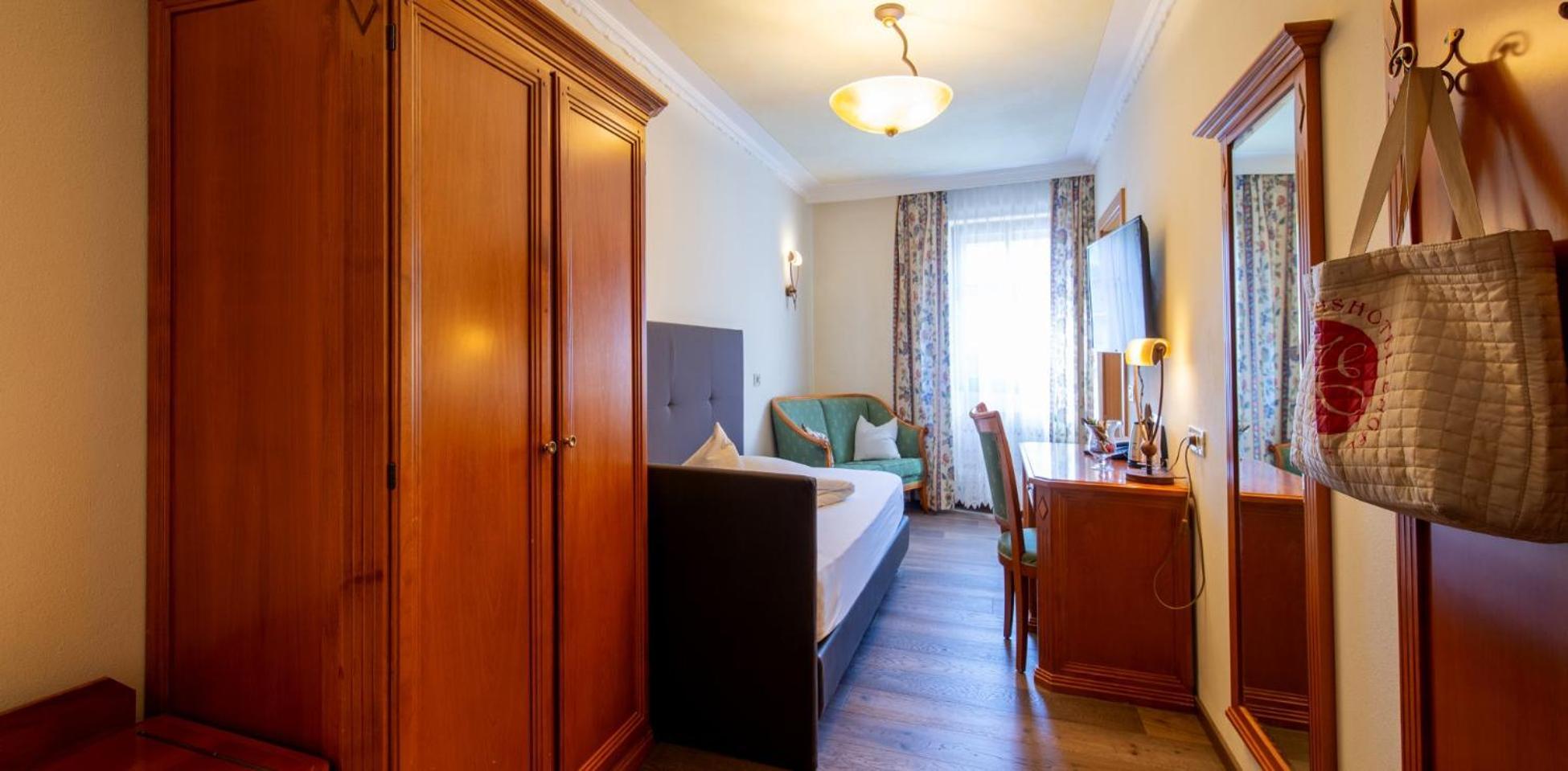 Hotel Engel Sluderno Kültér fotó