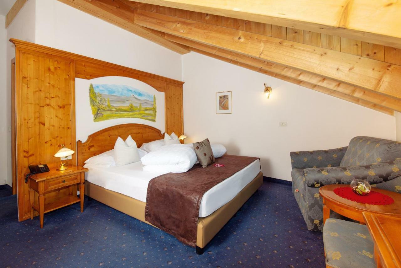 Hotel Engel Sluderno Kültér fotó